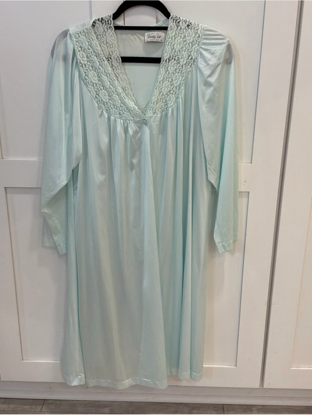 Vintage Vanity Fair Long Button Up Nylon Aqua Blue Nightgown and Robe Set M